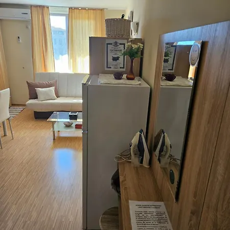 ивон, комплекс нестинарка, Apartment