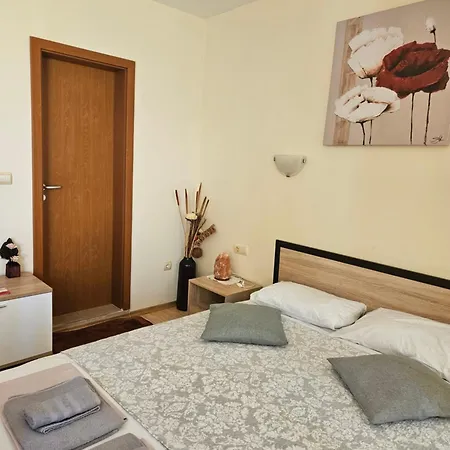 Apartment ивон, комплекс нестинарка,